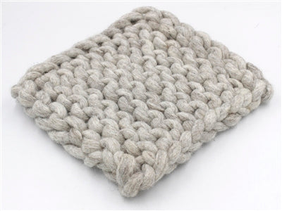 Chain Knitted Trivet LIGHT GREY 8x8 Wool - A - LIGHT GREY