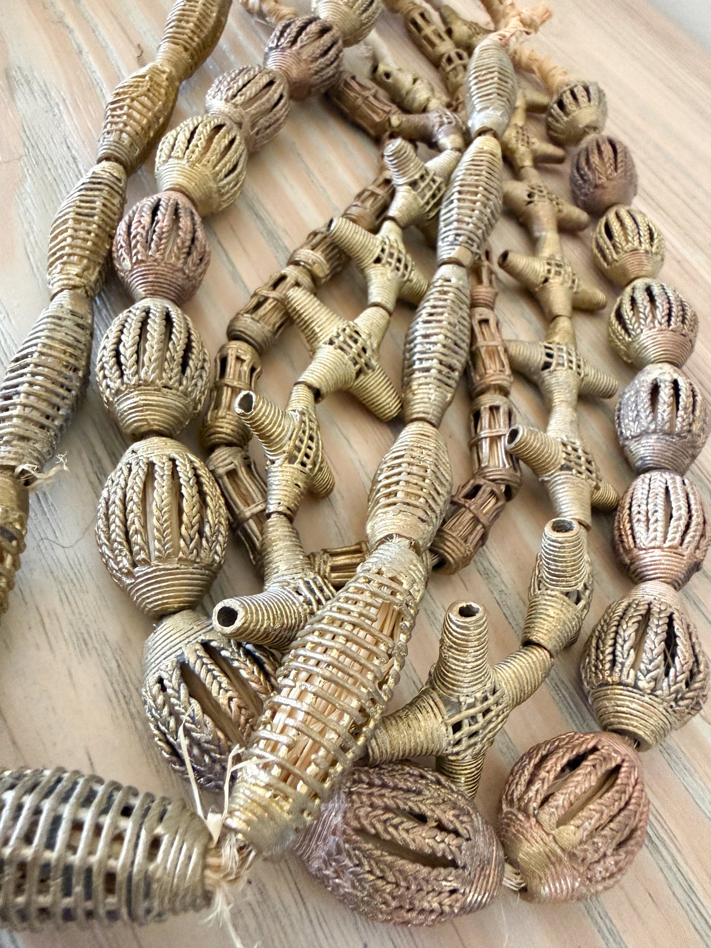 Brass Bead Decor Oval - Medium