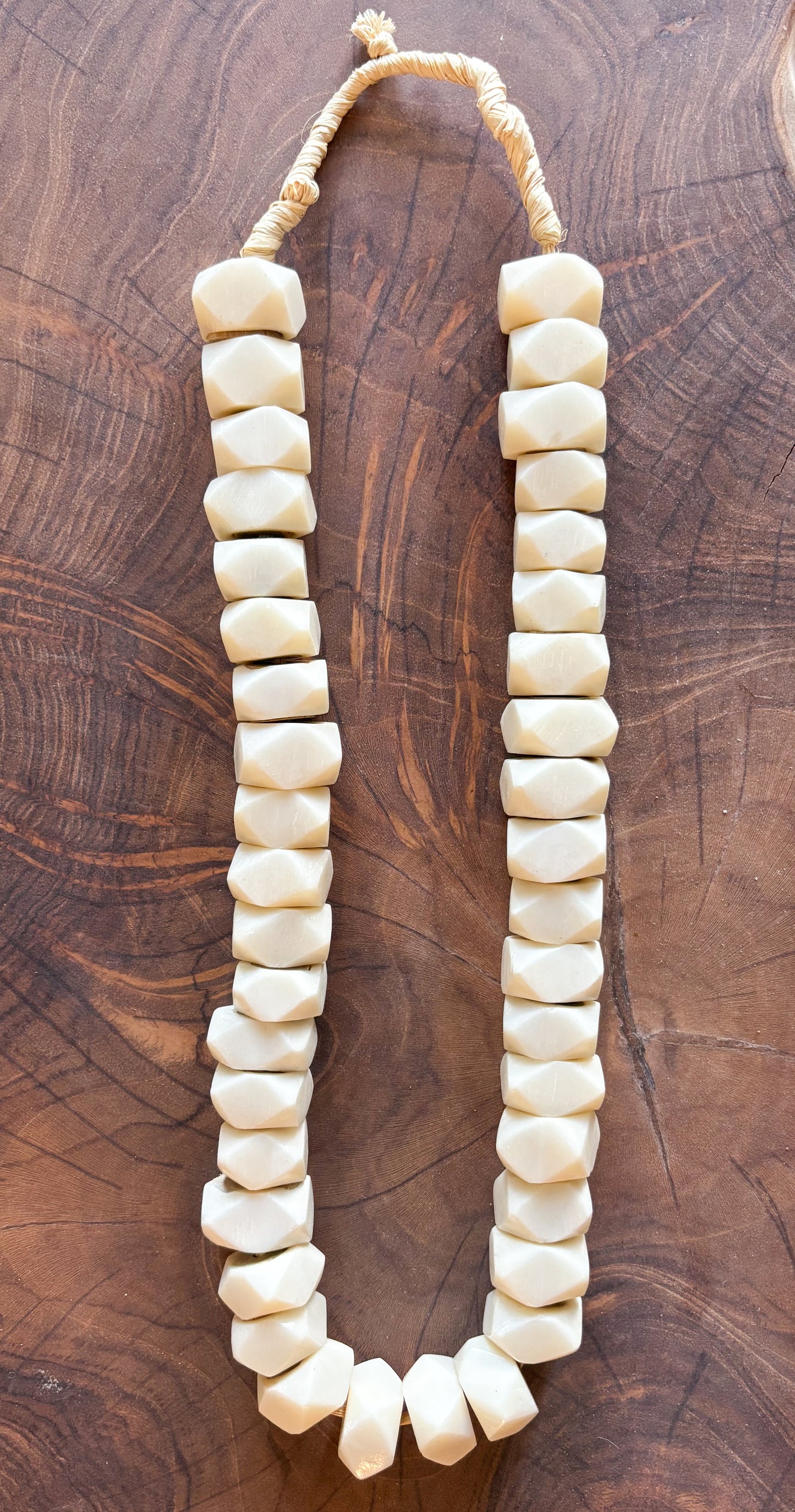 Bone Bead Decor (Creamy White)