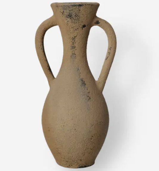 Amil Vase
