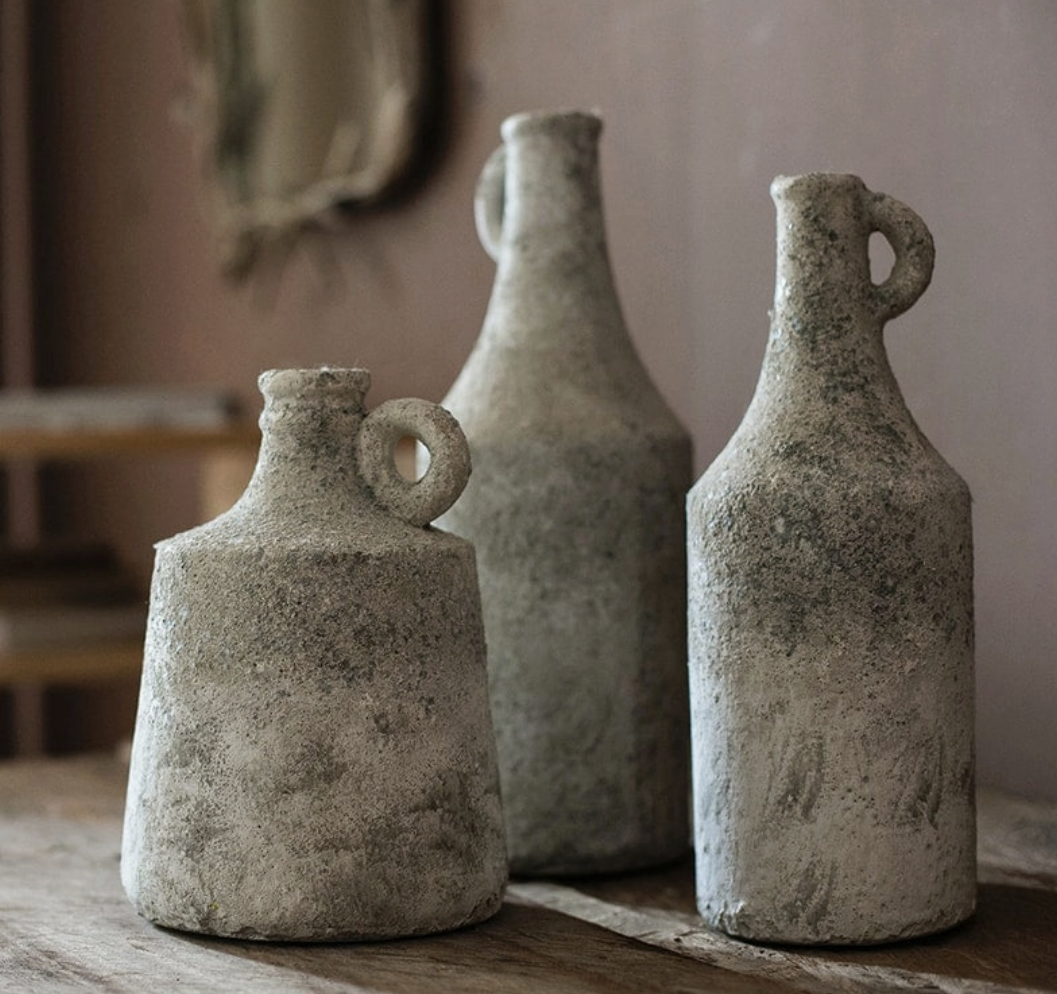 Small Opening Rough Textured Dried Flower Vase - Medium