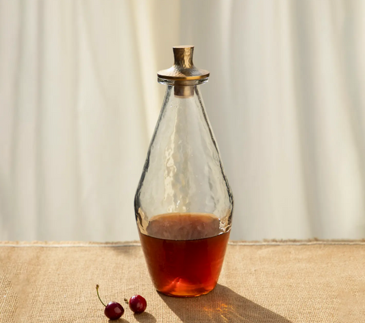 Pebbled Decanter Classic